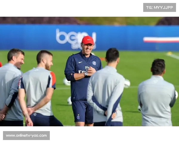 巴黎圣日耳曼赛前踩场训练聚焦战术演练针对性部署分析对手特点 巴黎圣日耳曼赛前踩场训练聚焦战术演练针对性部署分析对手特点